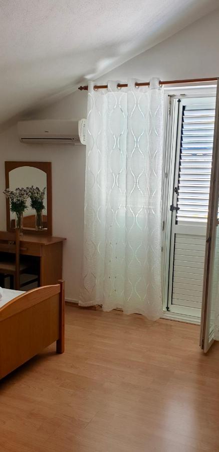 Vila Jela Baska Voda Exterior photo